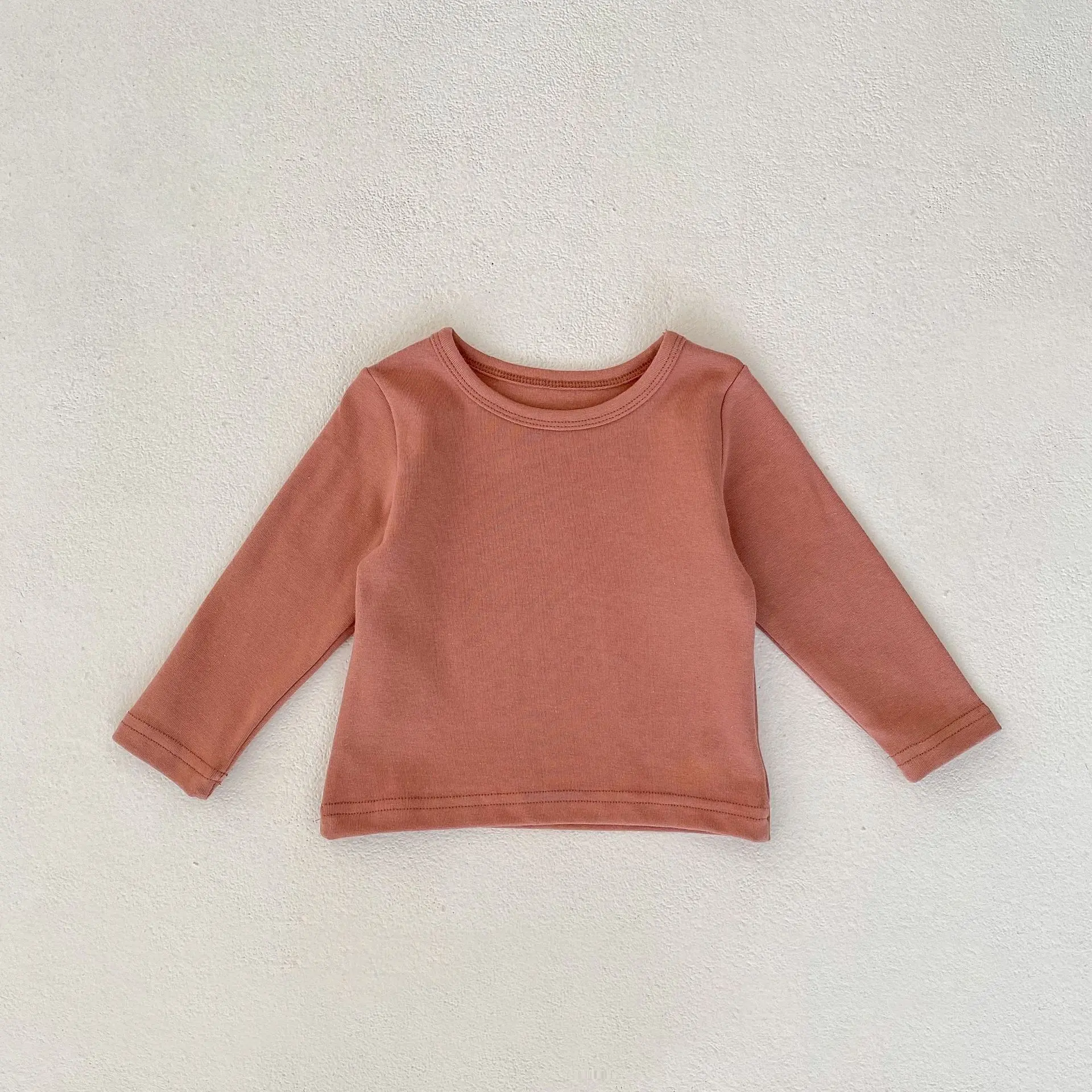 Autumn new 0-3 year old baby clothing, solid color long sleeved round neck top for baby girls, baby boys, classic and versatile