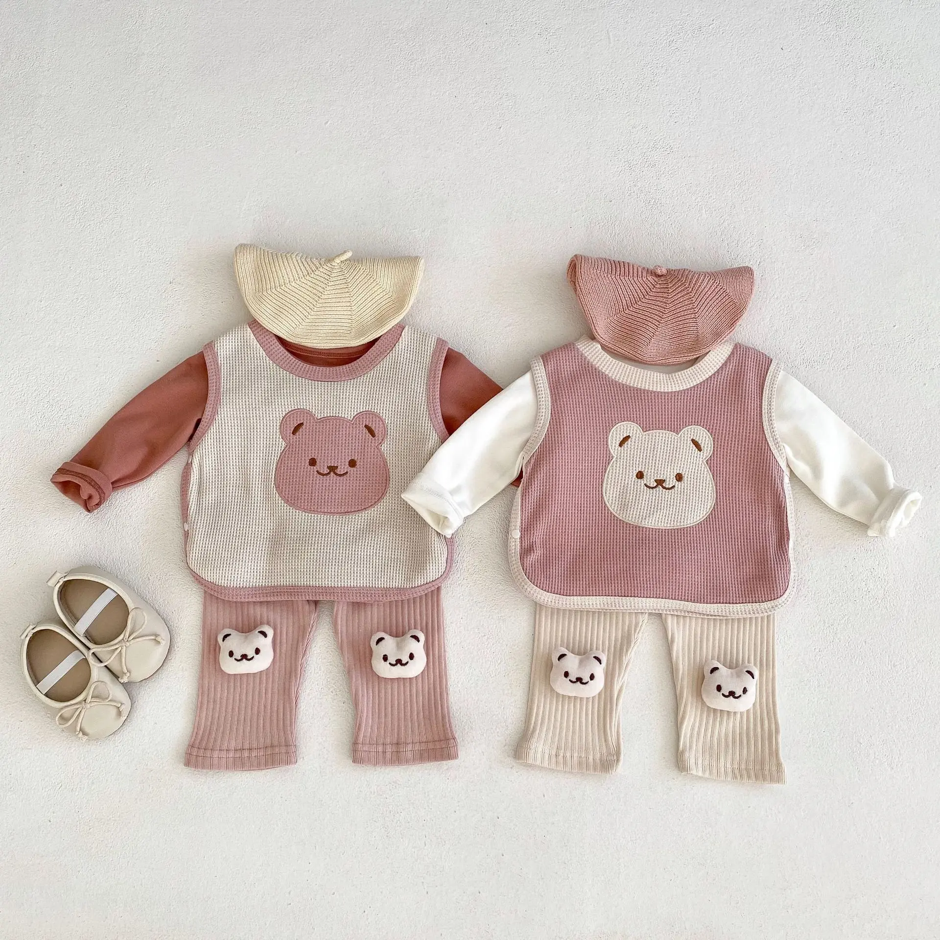 Autumn new 0-3 year old baby clothing, solid color long sleeved round neck top for baby girls, baby boys, classic and versatile