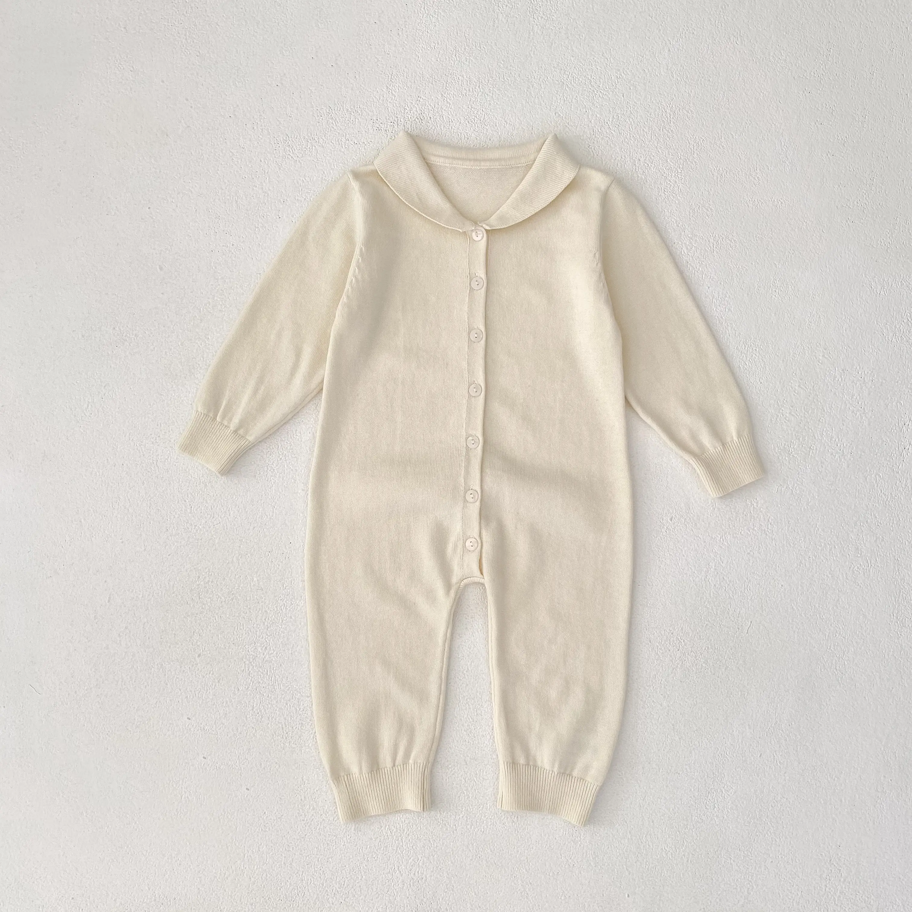 Autumn new 0-3 year old baby clothing, fashionable baby girl baby boy lapel long sleeved button jumpsuit