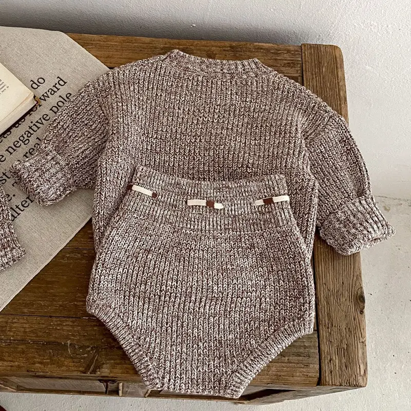 Spring and Autumn New Baby Clothing, 0-3 Year Old Boys and Girls, Mixed Color Knitted Sweater+Pants Two Piece Set
