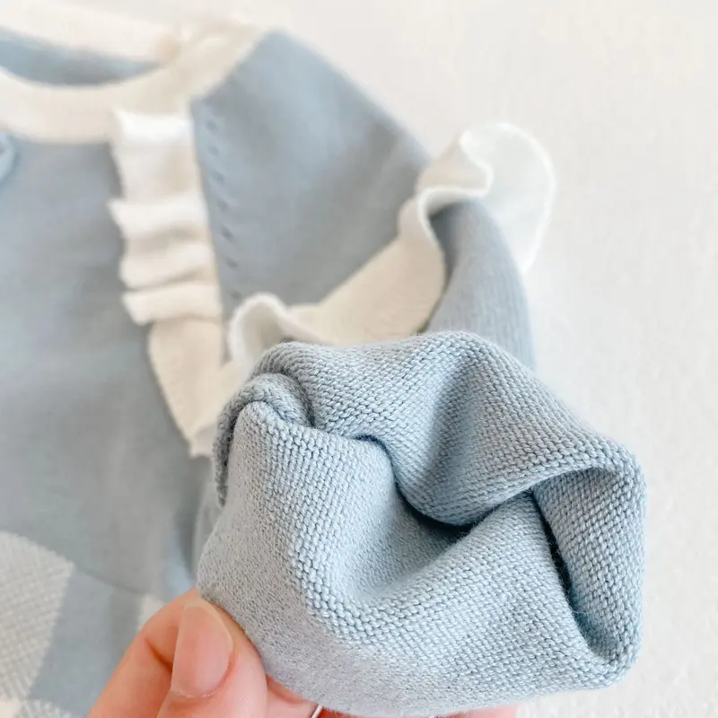 New baby clothing for autumn season, women aged 0-2, plaid long sleeved patchwork cotton jumpsuit