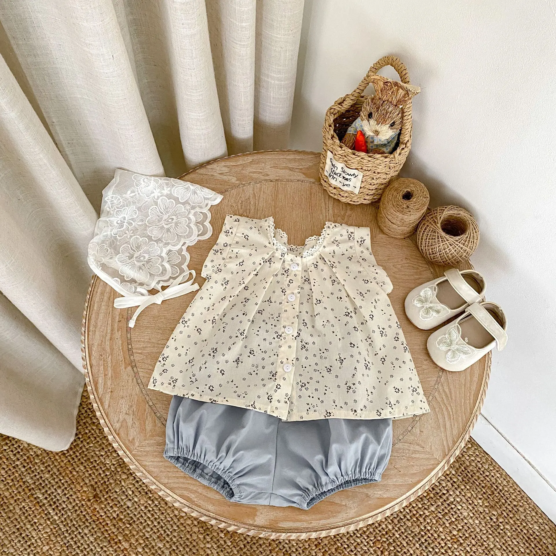 Summer new 0-3 year old baby clothing, cute baby girl set, exquisite floral short sleeved top+loose shorts