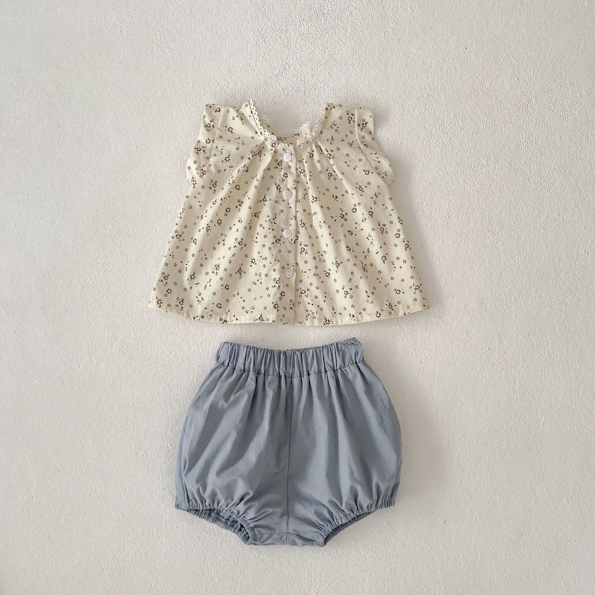 Summer new 0-3 year old baby clothing, cute baby girl set, exquisite floral short sleeved top+loose shorts