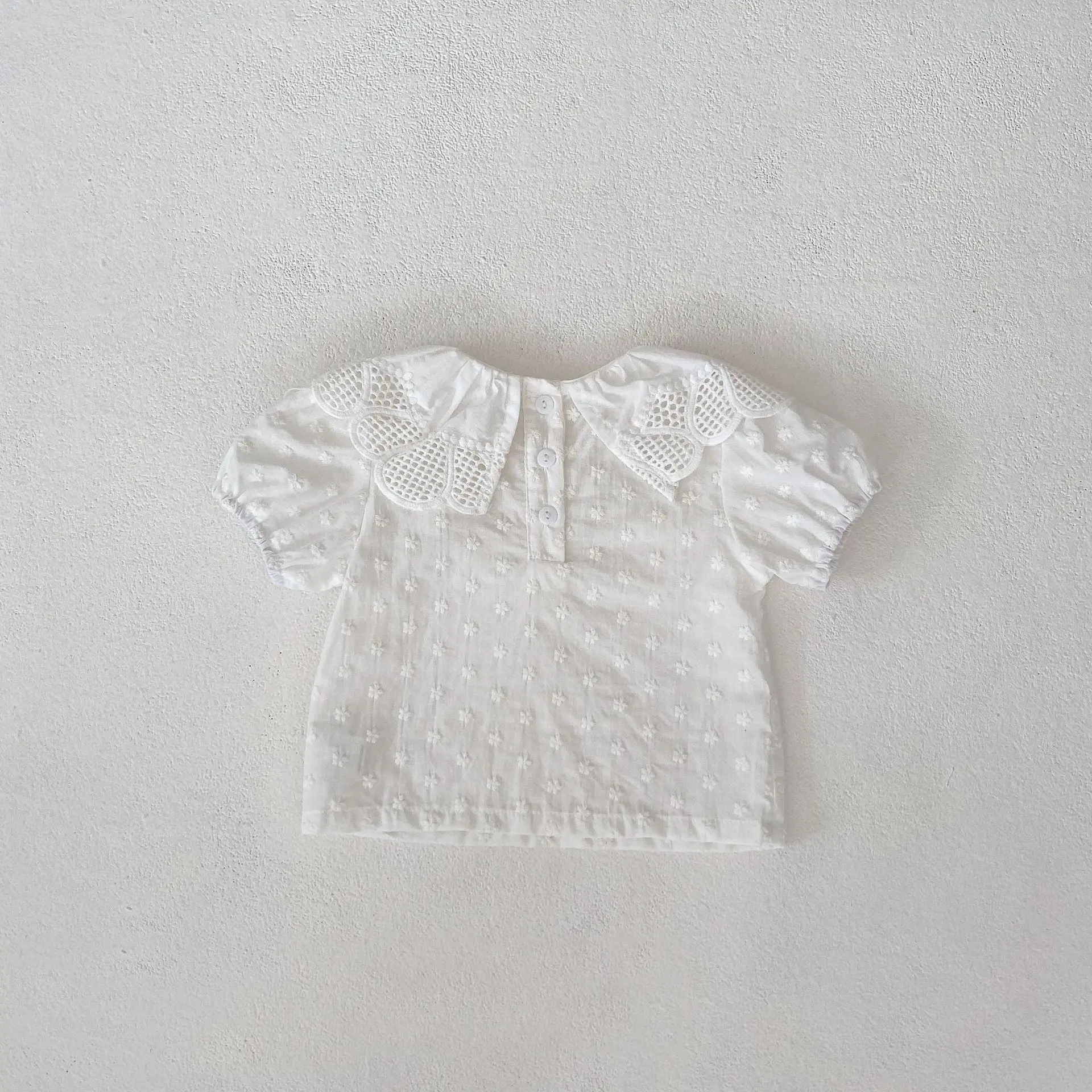 Summer new style baby clothes for 0-3 years old, exquisite embroidered baby girl big lace collar short-sleeved top