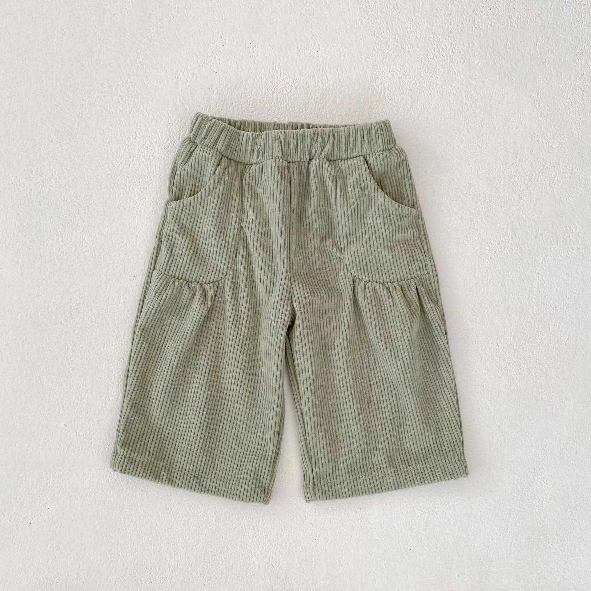 New autumn clothing for babies aged 0-3, corduroy pants for boys and girls, fashionable loose straight leg pants
