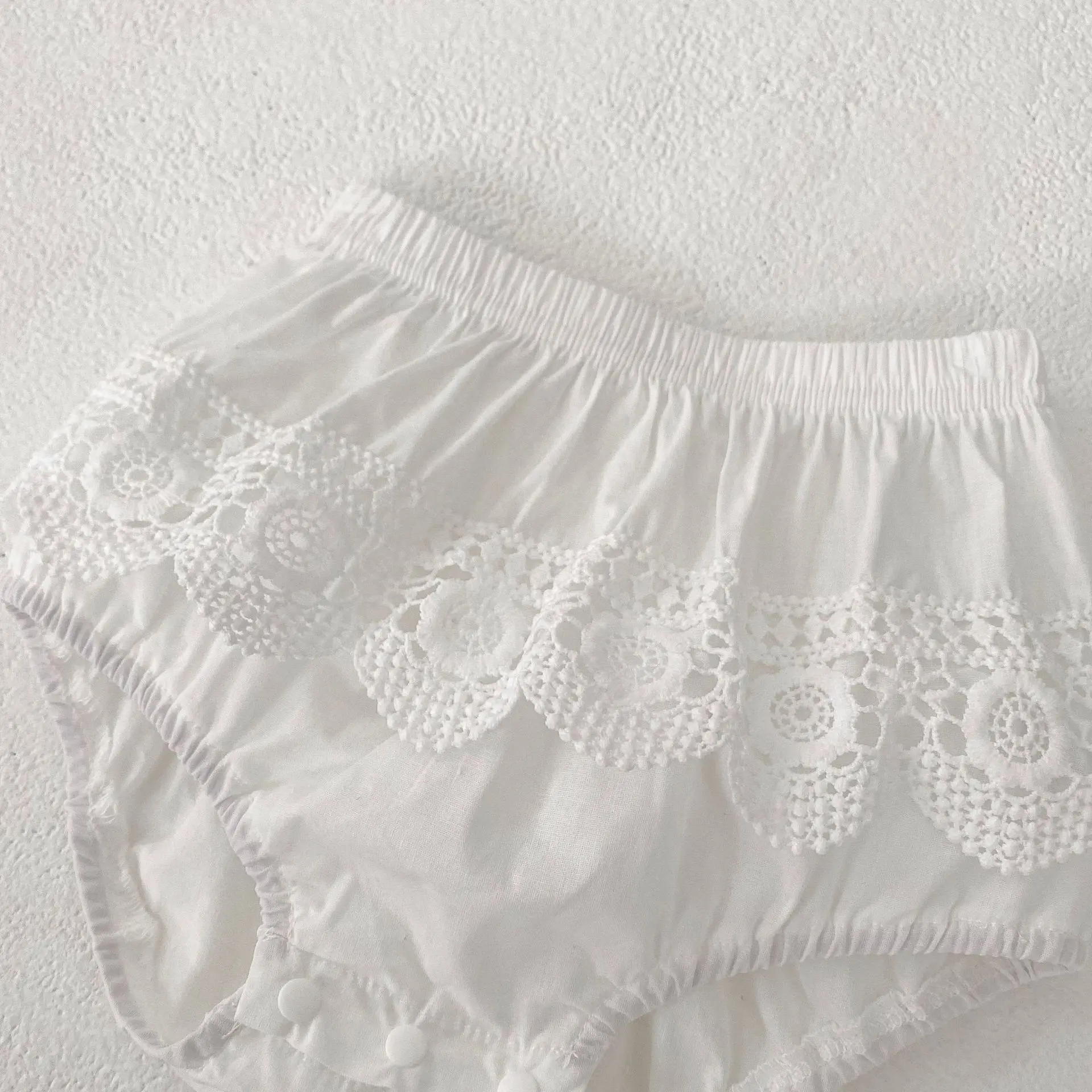 Summer New Fashionable Versatile Set Clothing for Infants and Girls, Round Neck Sleeveless Lace Spliced Sleeveless Top+Clear Col