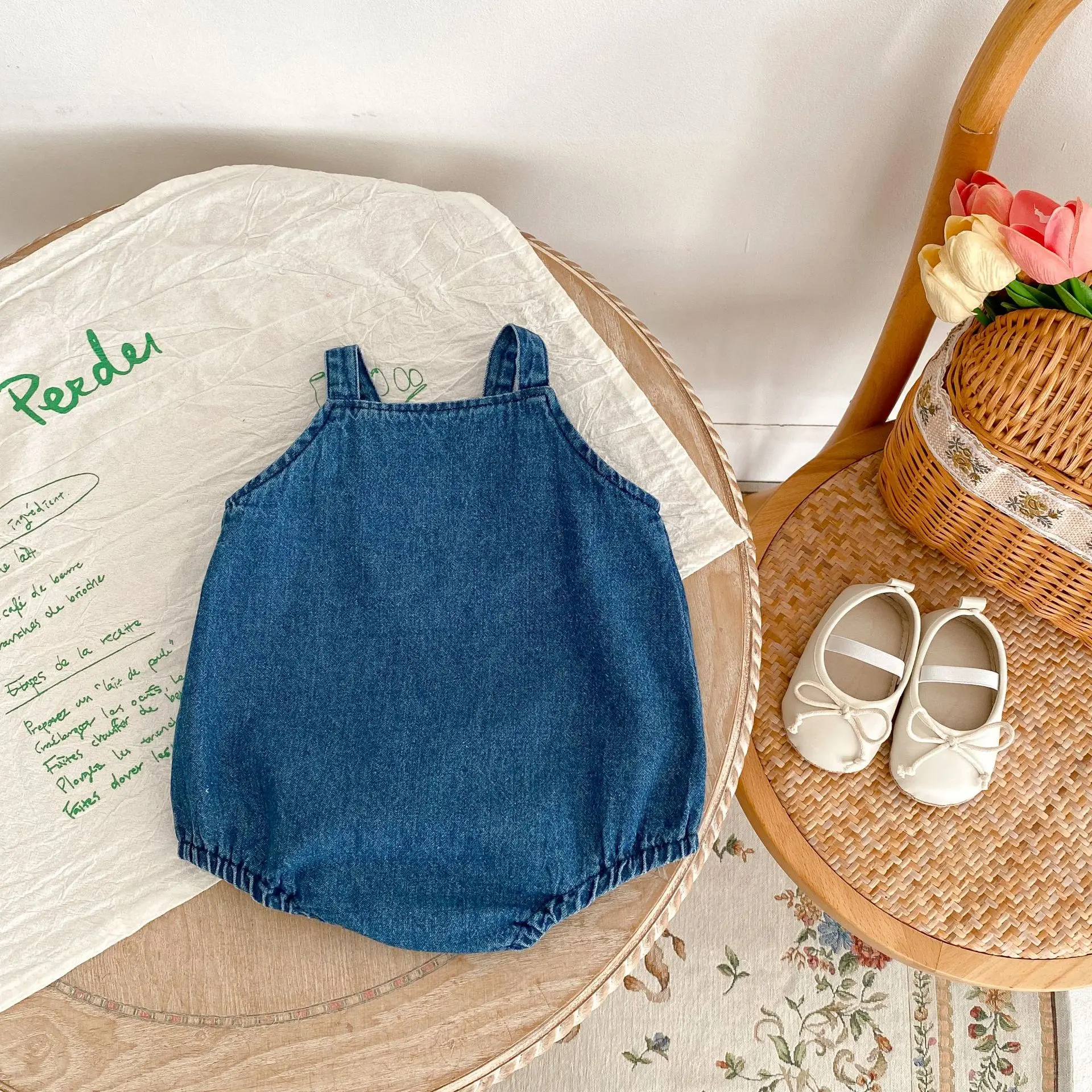 INS Summer Infant and Toddler Fashion Versatile Triangle jumpsuit Girl Baby Cowboy Love Shoulder Strap Bag Fart Sweetheart jumps