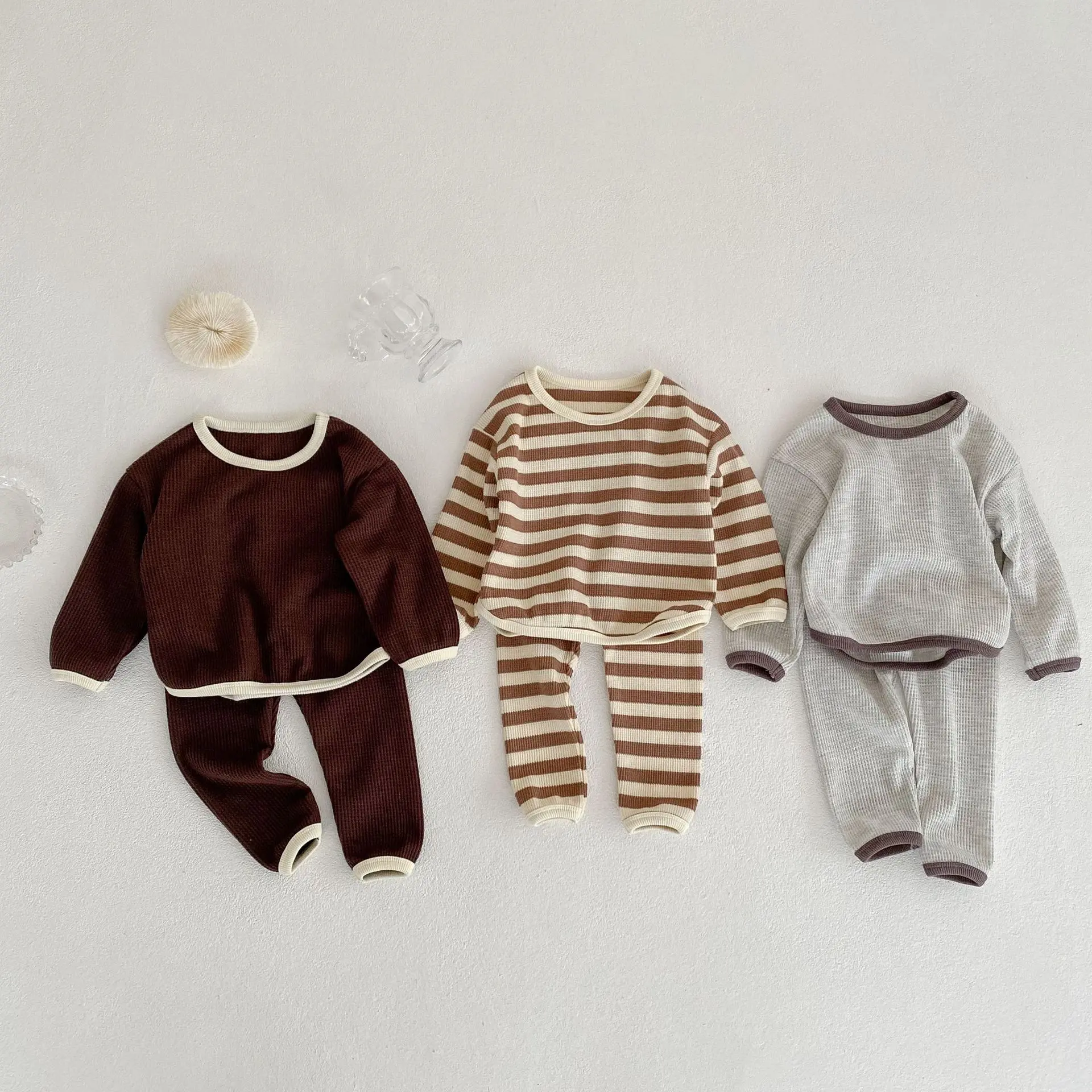 Instagram Spring and Autumn New Fashion Versatile Set for Infants, Children, Boys and Girls Chinese Costume Checkered Round Neck