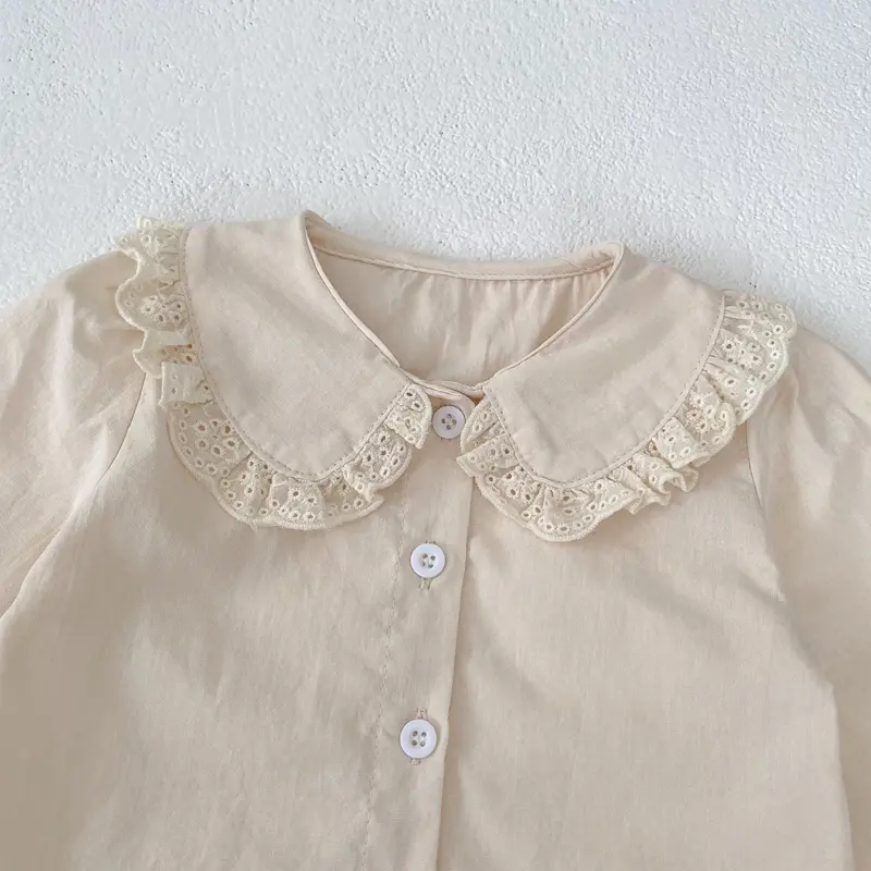Spring and Autumn New Baby Clothing, 0-3 Year Old Female Baby, Black Ear Edge Doll Neck Top