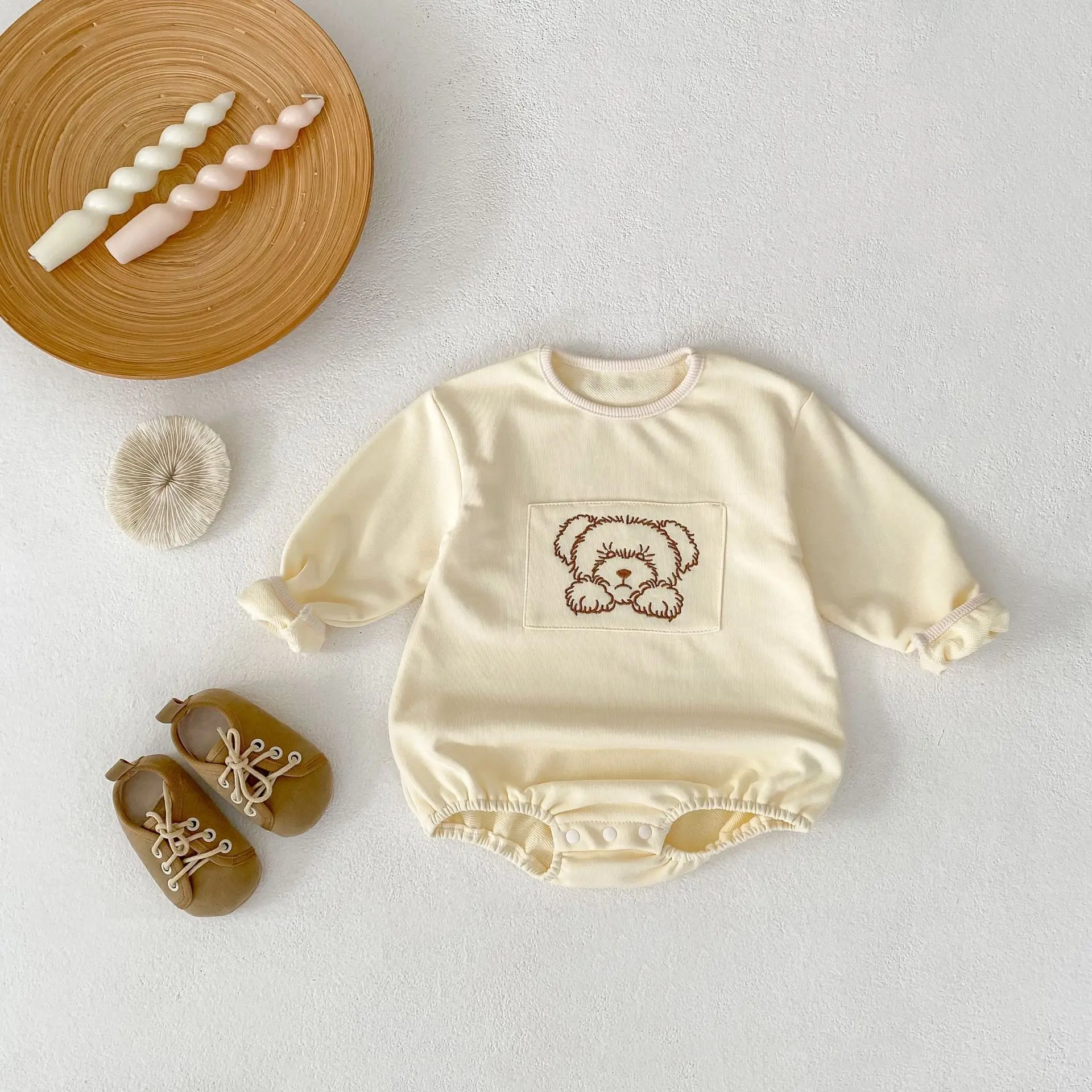 New autumn clothing for babies aged 0-3, baby jumpsuit for boys and girls, teddy bear round neck long sleeved jumpsuit