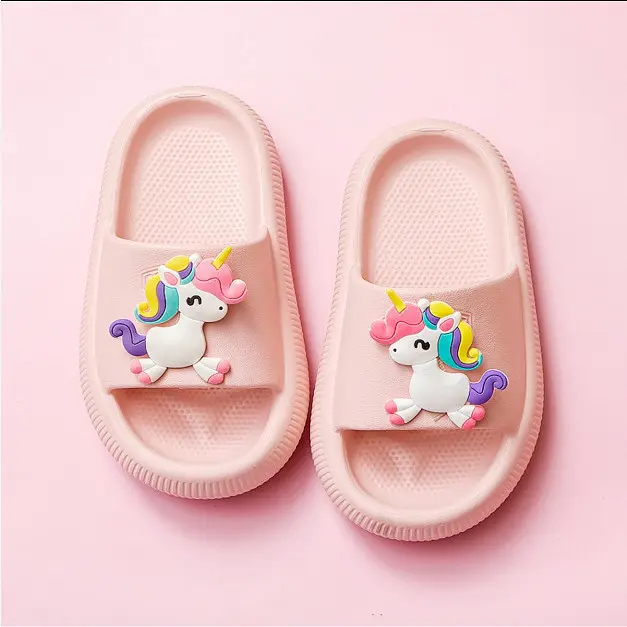 Kids Cartoon Slippers Children Summer Bath Slippers Soft PVC Sole Easy Wear for Boys Girls 2-8 Years Home Outing Comfort