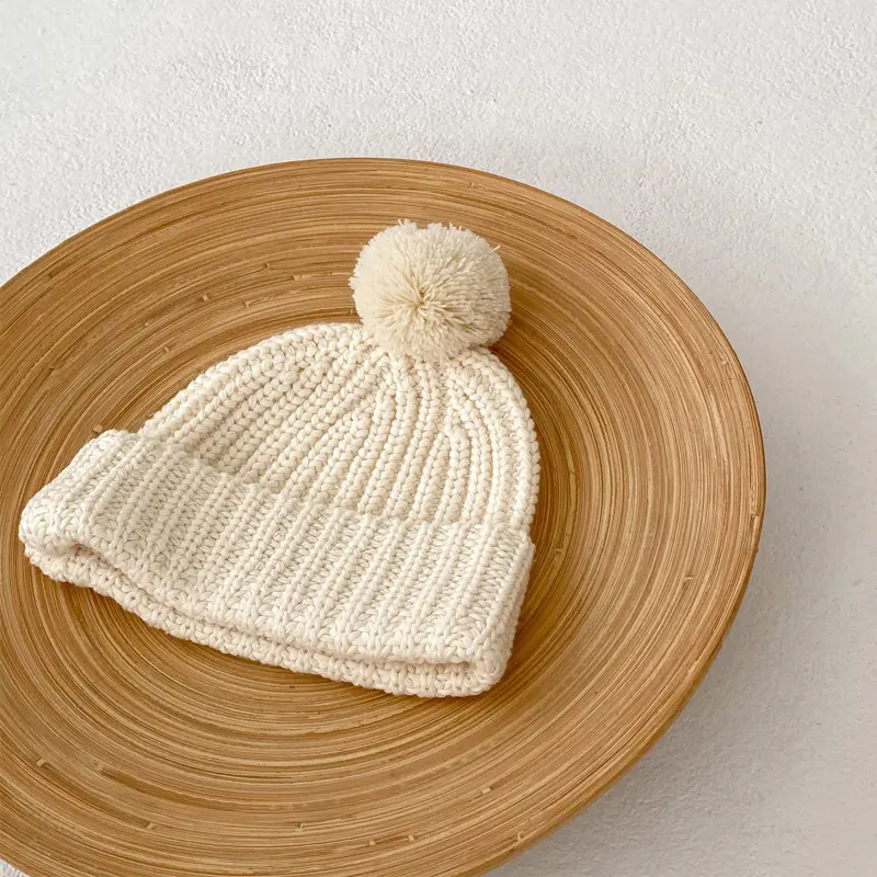 Winter New Baby Hat, 0-3 Year Old Girl Knitted Versatile Off White Knitted Net Red Cream Style
