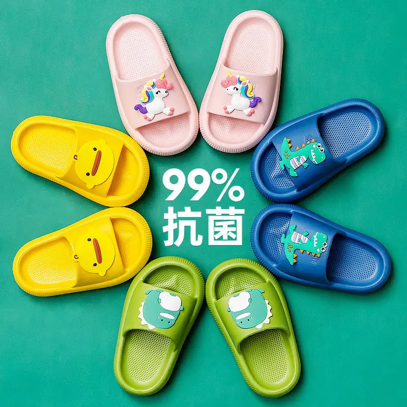 Kids Cartoon Slippers Children Summer Bath Slippers Soft PVC Sole Easy Wear for Boys Girls 2-8 Years Home Outing Comfort