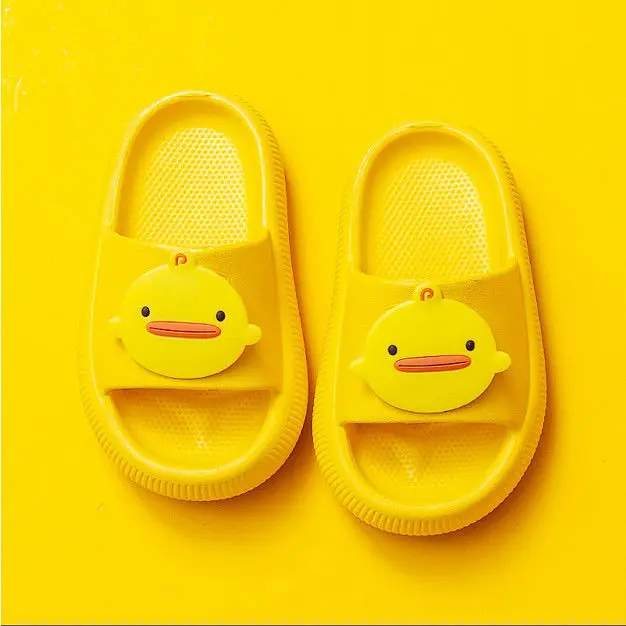 Kids Cartoon Slippers Children Summer Bath Slippers Soft PVC Sole Easy Wear for Boys Girls 2-8 Years Home Outing Comfort