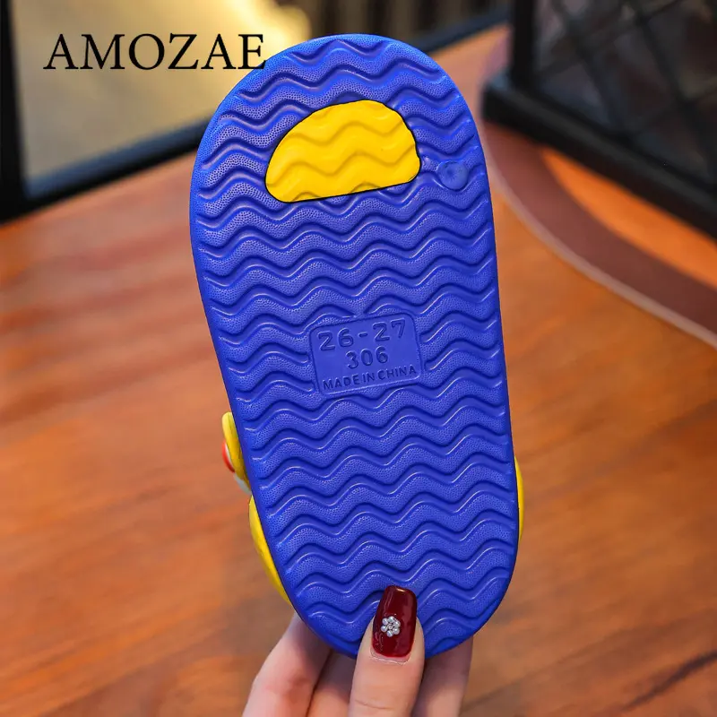 Children's Boys Slippers Cute Cool Handsome Dinosaur Boy Sandals Summer Kids Slippers Non-Slip Soft Bottom Bathroom Slippers