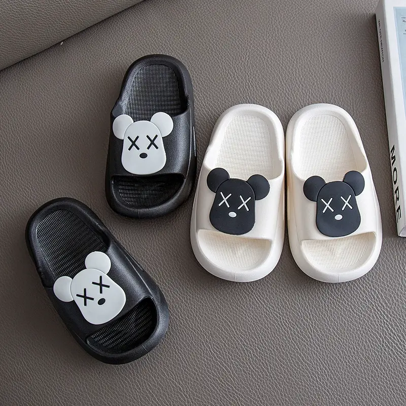 Children Cartoon Bear Slippers Non-Slip Kids Summer Beach Shoes for Boys Girls Outdoor Soft PVC Flip Flops