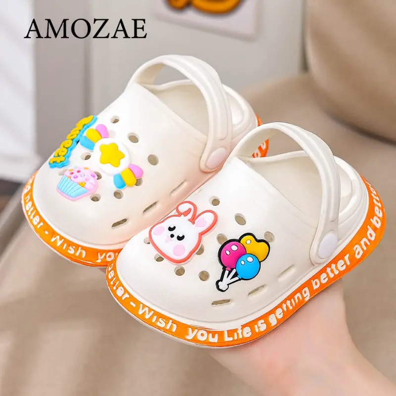 Cartoon Bear Kids Slippers Summer Rabbit Animal Slippers For Boys Girls EVA Waterproof Soft Toddler Kids Beach Slippers