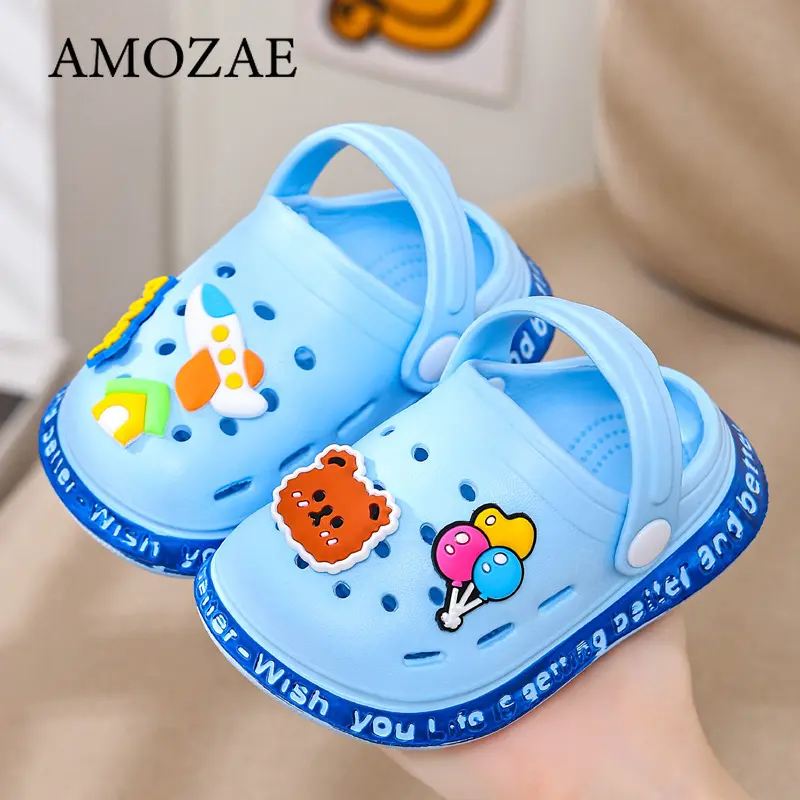 Cartoon Bear Kids Slippers Summer Rabbit Animal Slippers For Boys Girls EVA Waterproof Soft Toddler Kids Beach Slippers