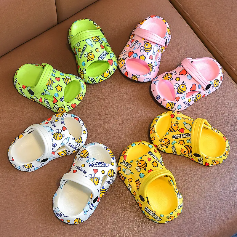 Children Cartoon Slippers for Boys Girls 1-6 Years Non-Slip Soft Summer Toddler Flip Flops Indoor Beach Swimming Sandals