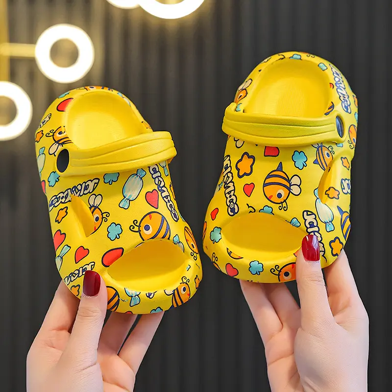 Children Cartoon Slippers for Boys Girls 1-6 Years Non-Slip Soft Summer Toddler Flip Flops Indoor Beach Swimming Sandals
