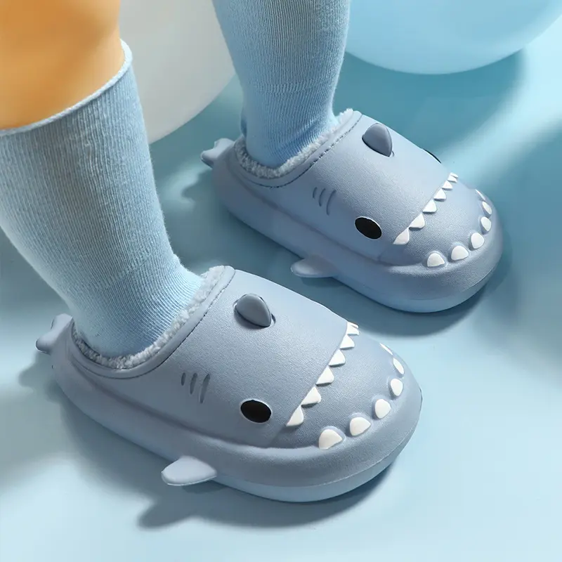 Children Winter Cozy Waterproof Cartoon Shark Slippers for Boys Girls Indoor Outdoor Plush Furry Home Shoes with Thick Bottom