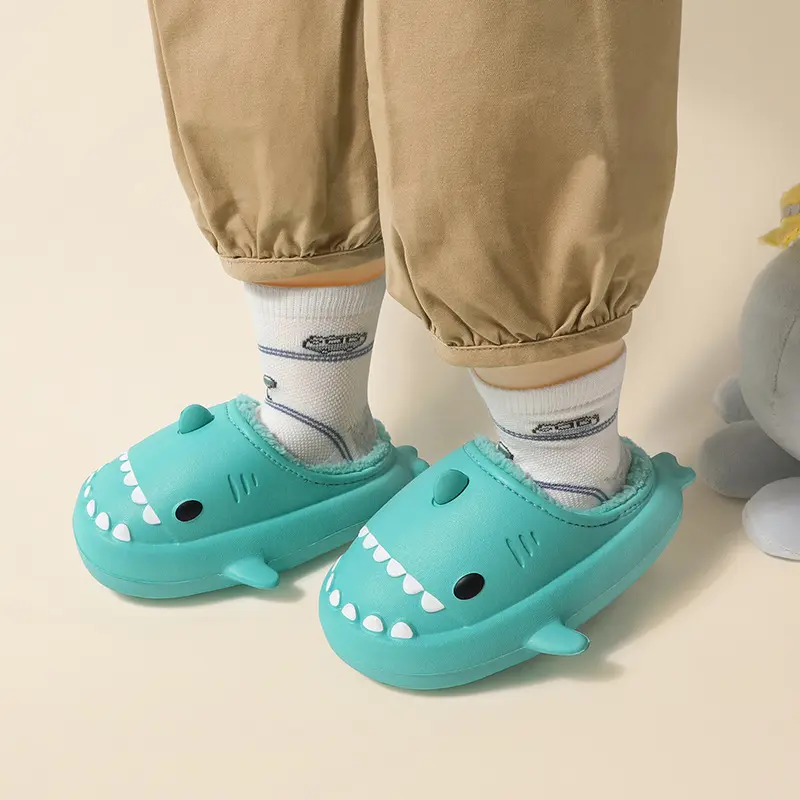 Children Winter Cozy Waterproof Cartoon Shark Slippers for Boys Girls Indoor Outdoor Plush Furry Home Shoes with Thick Bottom