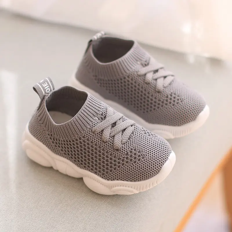 Children Summer Mesh Slip-On Shoes Lightweight Casual Running Shoes Stylish Boys Girls Sock Shoes Outdoor Walking Playing