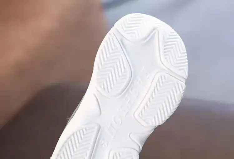 New Children's Casual Shoes Student Button Children's Shoes Mesh Breathable Sneaker Lightweight Non-Slip Running Shoes