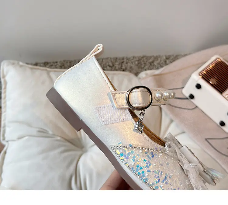 New Children Soft Princess Crystal Shoes for Party Wedding Shows Flats Kids Fashion Casual Girls Mary Janes