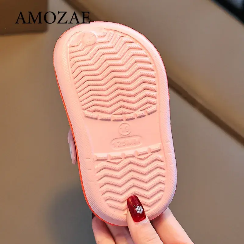 Cartoon Home Slippers Kids Fashion Cute Soft Soled Non-slip Sandals Summer New Design Shoes Baby Unisex EVA Round Head Slippers