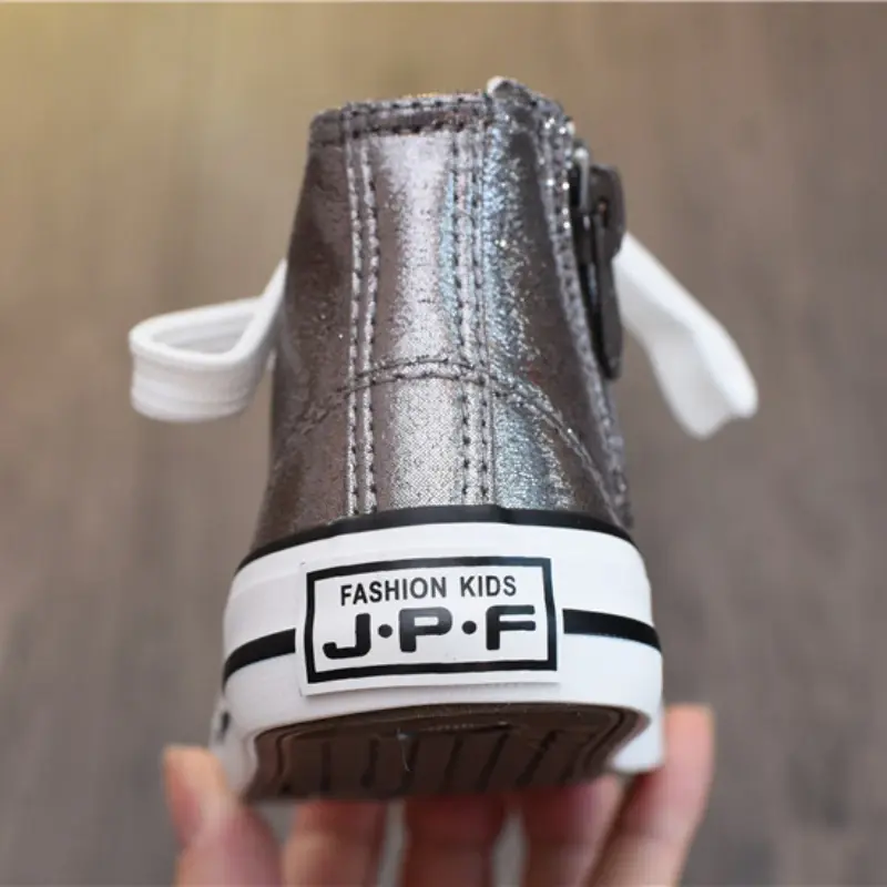 Solid Color Trendy Children's Canvas Shoes, Boys' and Girls' Board Shoes, Fashionable and Breathable Children's Shoes Soft