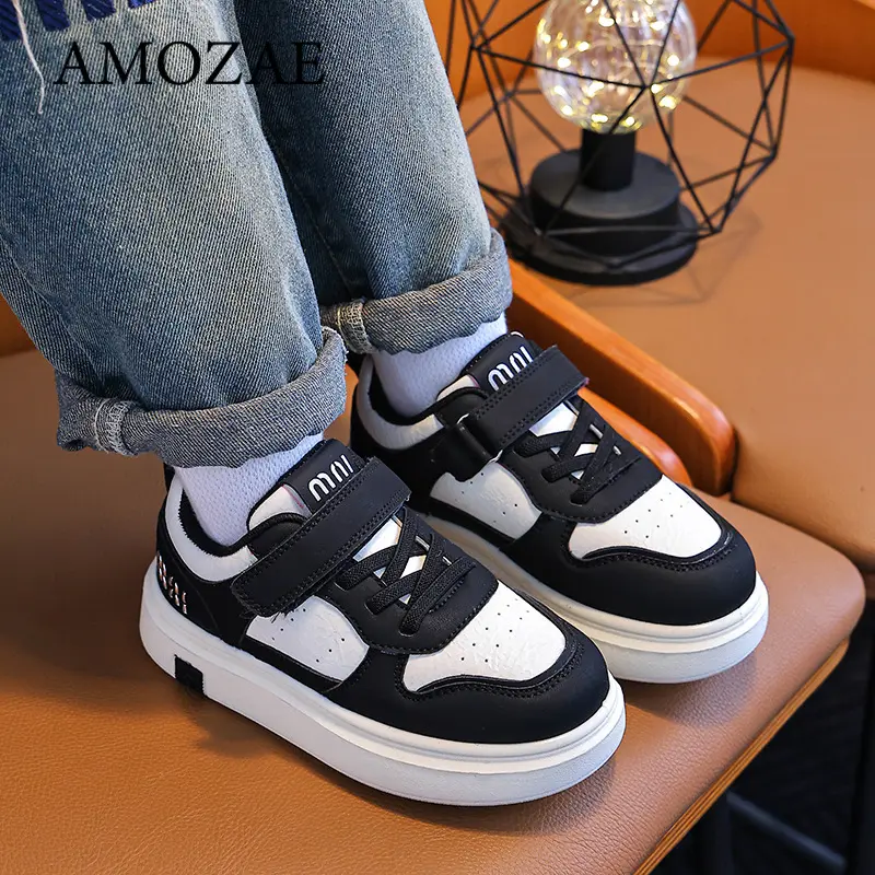 Children's Sneakers Spring and Autumn Kid's Sports Shoes Anti slip Lightweight Boys Board Shoes Soft Sole Baby Casual Shoes