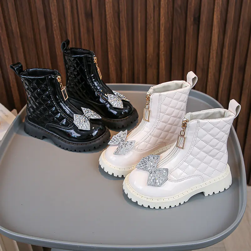 Children Girls Glossy Chelsea Boots with Rhinestone Bow Non Slip PU Leather Ankle Shoes for Spring Autumn Casual Korean Style