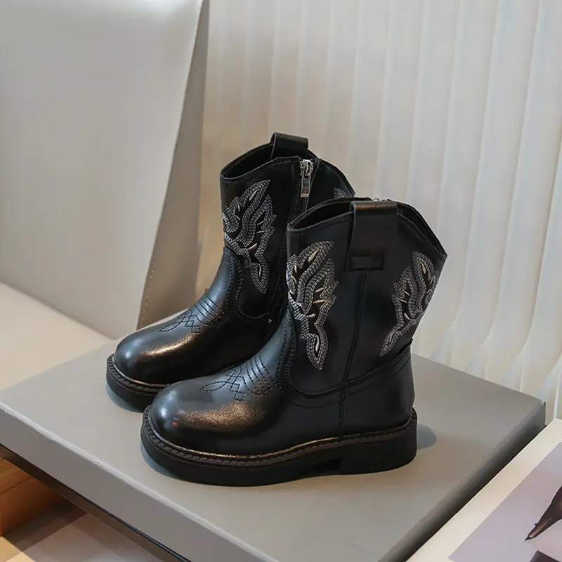 Children Vintage Boots Embroidered Non-Slip Waterproof Short Boots for Kids Boys Girls Autumn Fashion Student Cowboy Boots