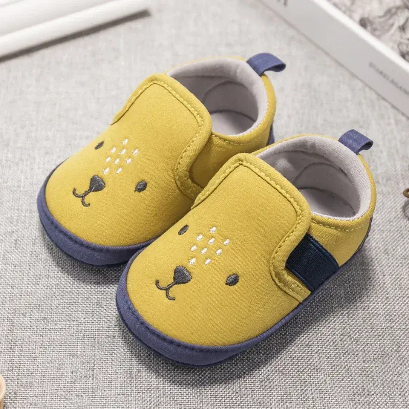Fashion Cartoon Cute Newborn Baby Girl Shoes Crib Shoes for Baby Girl Soft Sole Antiskid Baby Shoes Girl First Walkers 0-18M