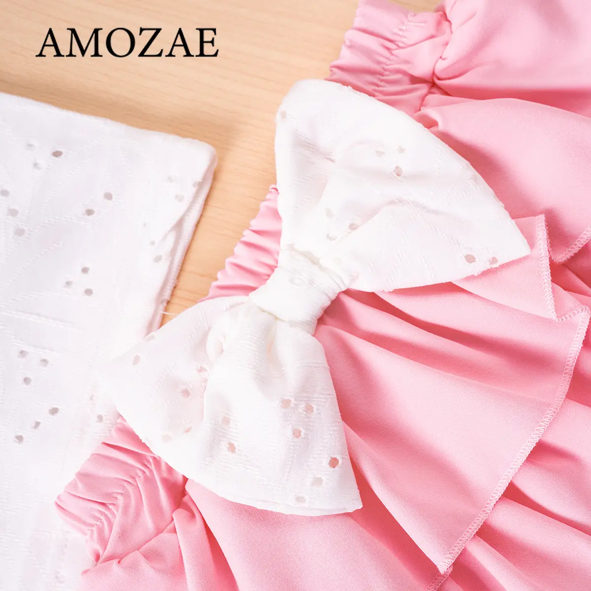 2PCS Summer New Style for 1-6 Year Old Girls Comfortable Sweet Round Neck Lace Hollow Out Sleeveless+bow Tie Short Skirt Set