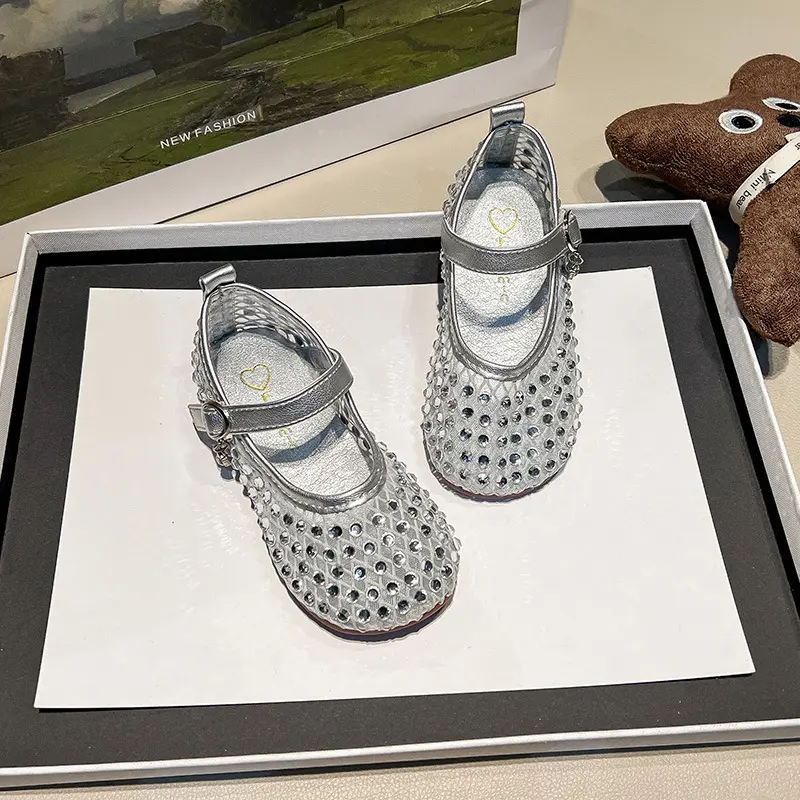 Children's Girls Sandals New Soft Bottom Kids Sandals Fashion Sequin Causal Beach Shoes Non-slip Breathable Mesh Summer