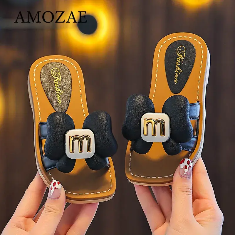 Fashion Children Girls Slippers Letter M Flowers Carrot Cute Beach Slipper Summer Indoor Outdoor Sole Non-slip Daily Dress Shoes