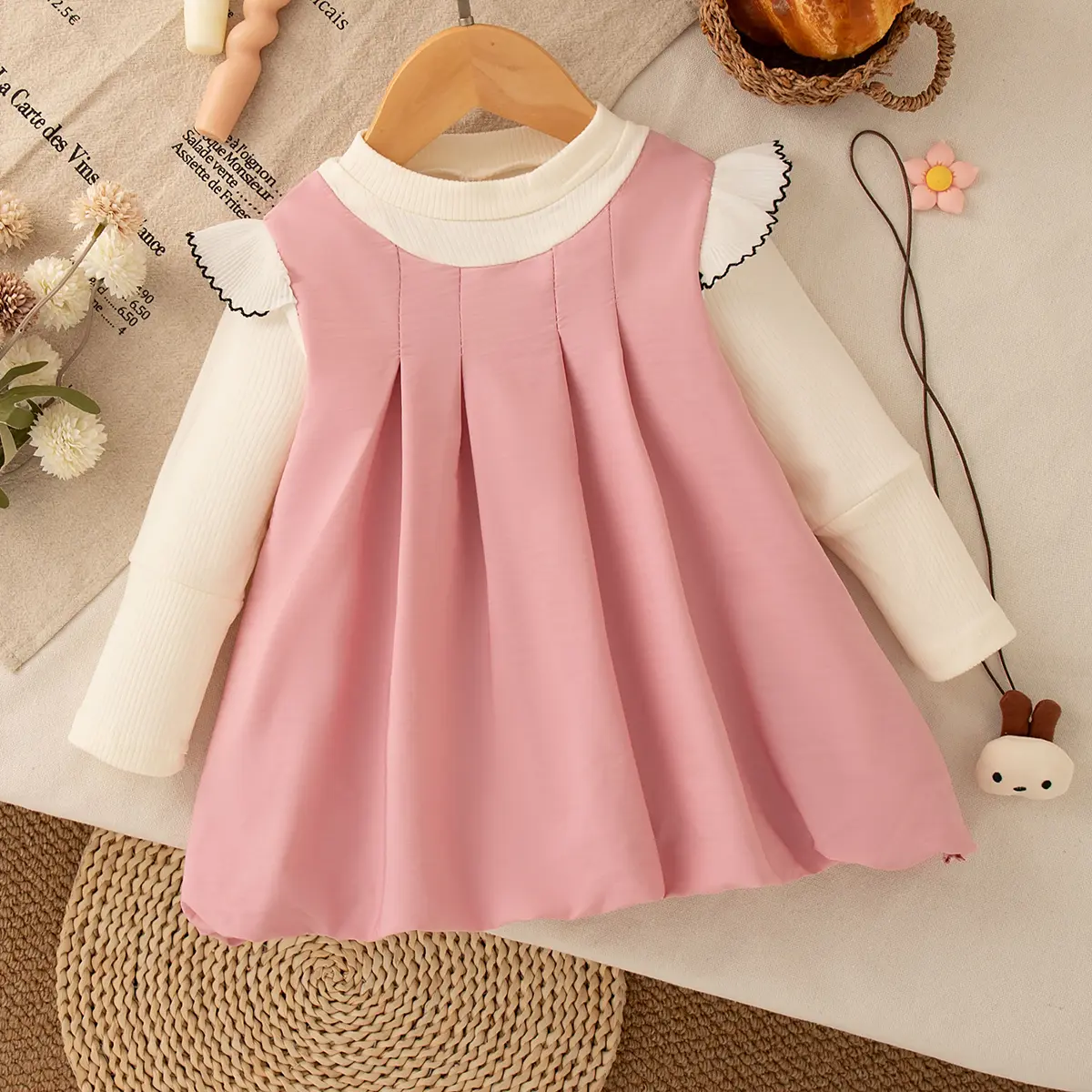 New Spring And Autumn Baby Girl Dress Sweet Long Sleeve Gift Rabbit Pendant Children'S Clothing (9 Months -3 Years Old)