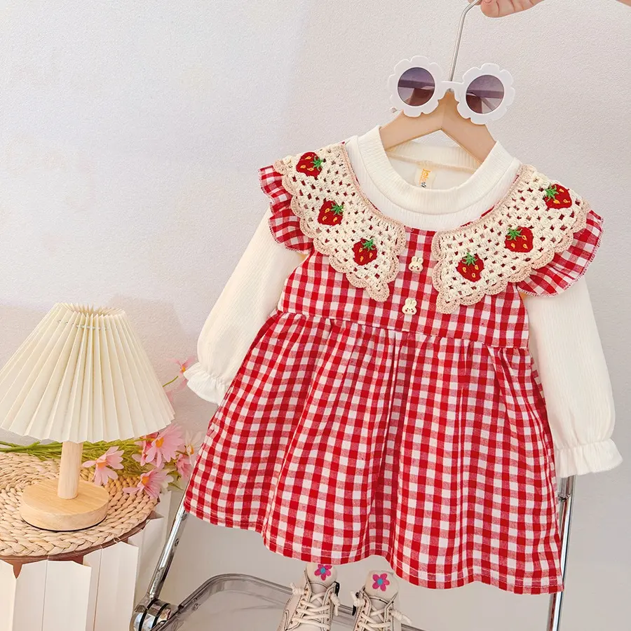 New Spring And Autumn Baby Girl Long Sleeve Dress Sweet Strawberry Plaid Children'S Clothing (9 Months -3 Years Old)