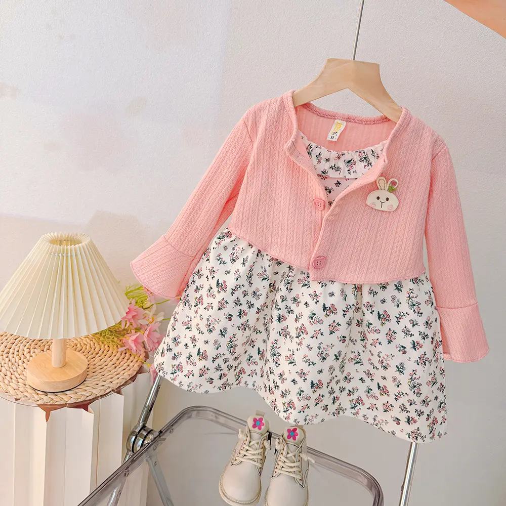 Spring And Autumn New Girl Baby Dress Sweet Rabbit Floral fake two pieces Children'S Clothing (9 Months -3 Years Old)
