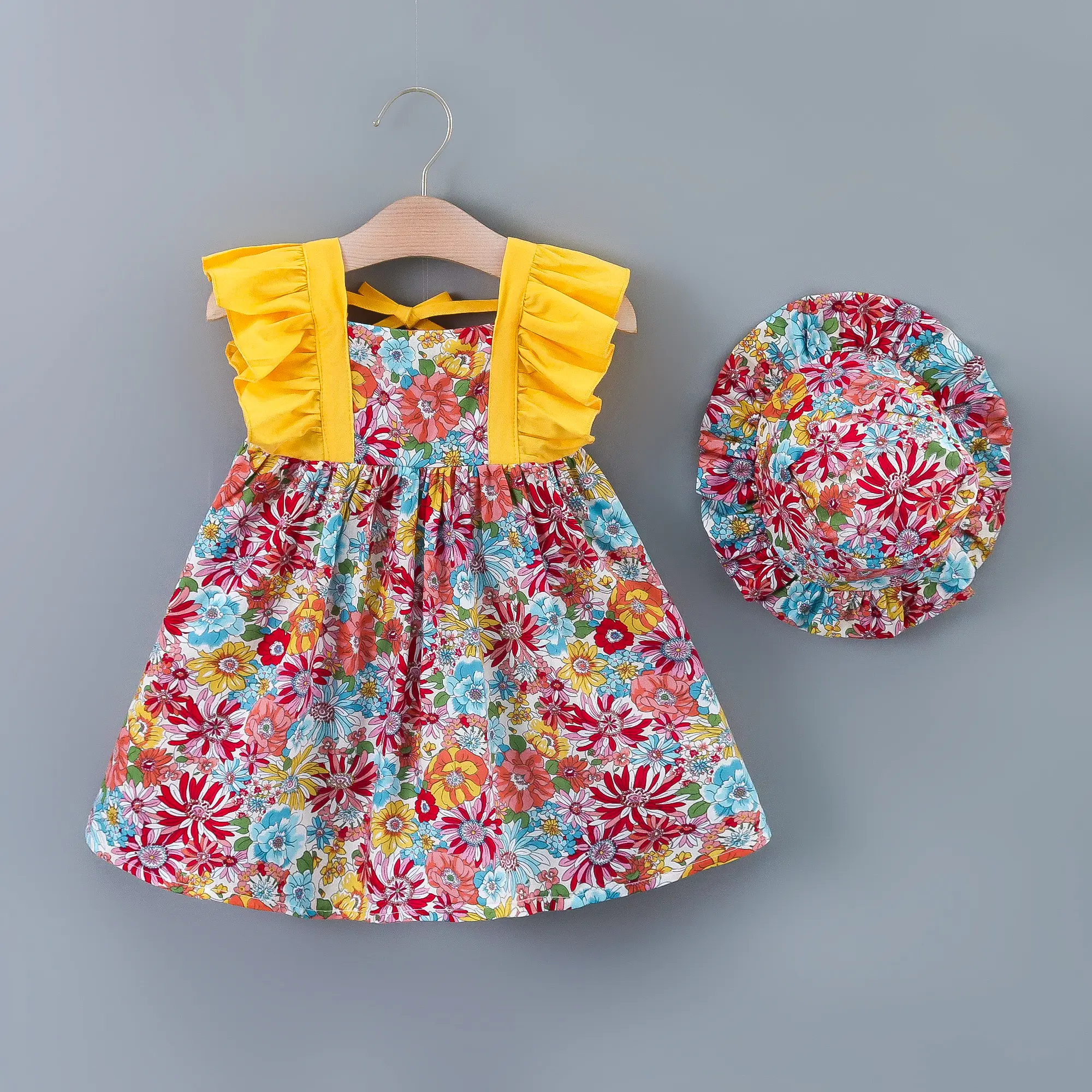 2pcs Baby Girls Cute Floral Graphic Print Ruffle Trim Backless Dress & Hat Set Clothes