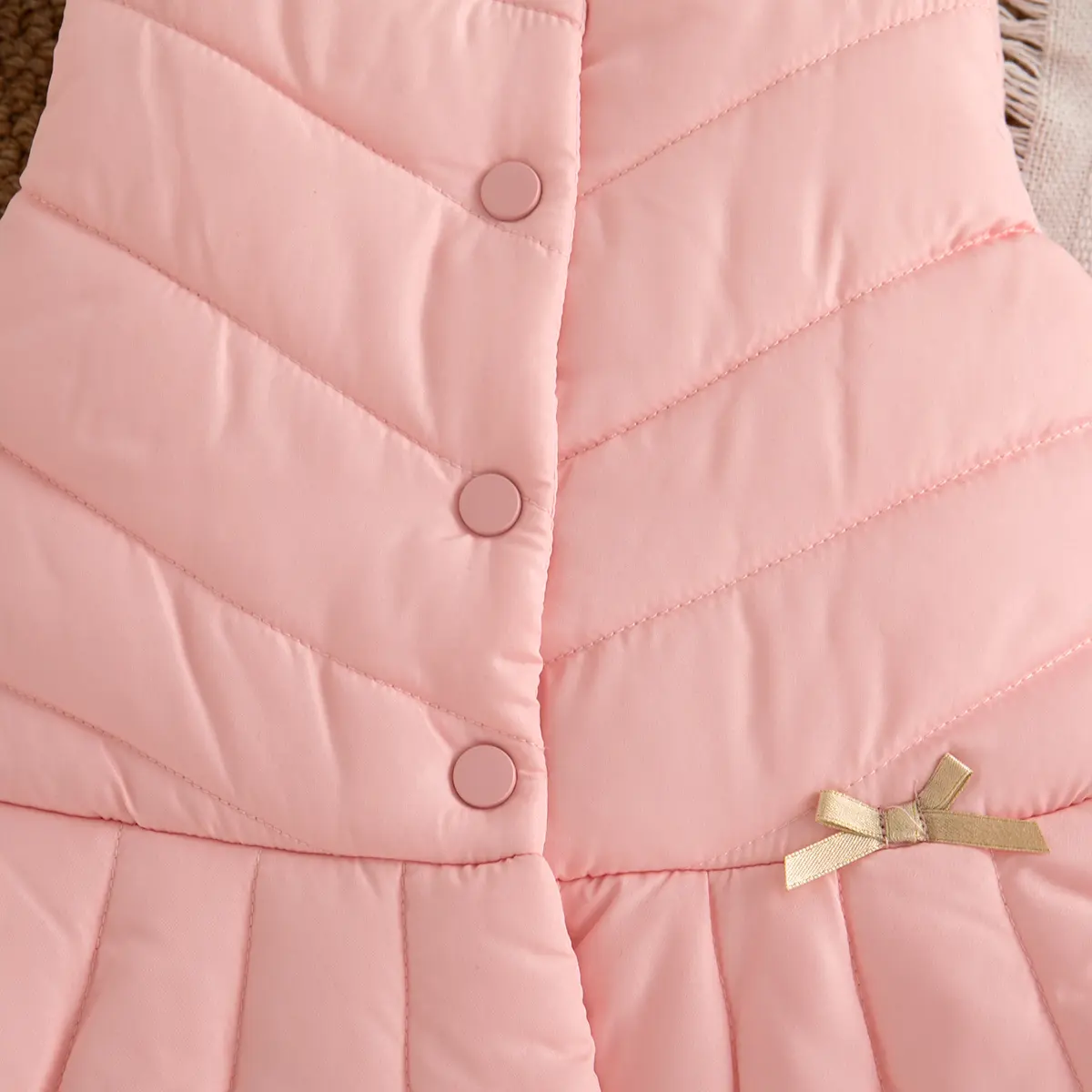 Baby Girl Clothing Winter New Sleeveless Girl Clothes Round Neck Solid Color Sweet Bow Button Baby Down Jacket