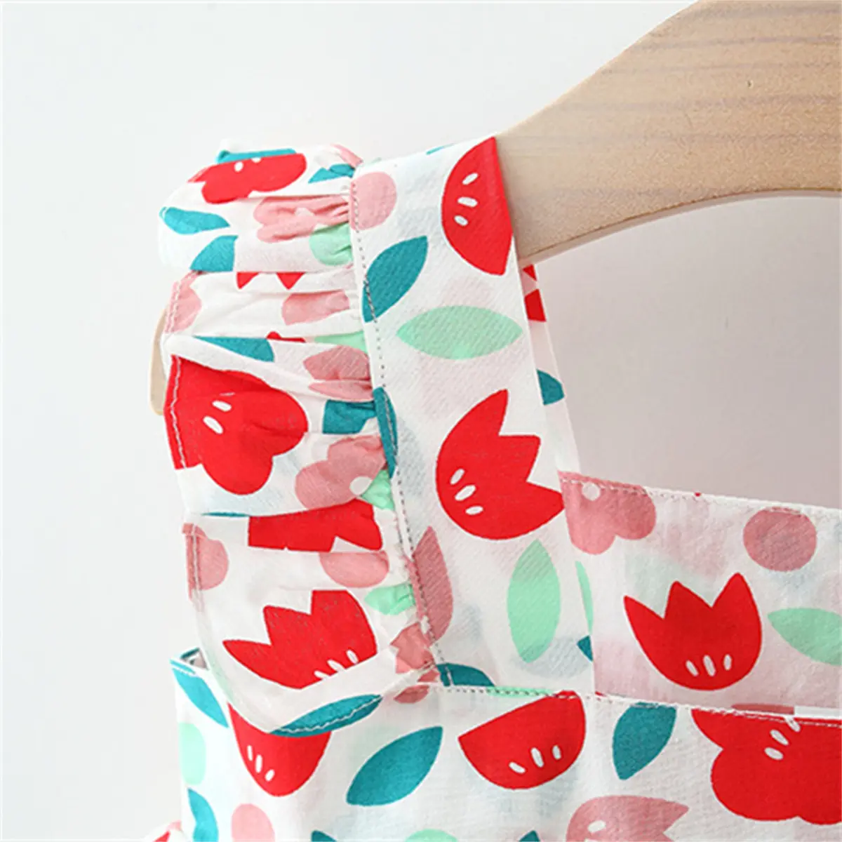2-Piece Baby Girl Sweet Sleeveless Dress With Floral Suspenders And Cotton Fabric For Daily Knee Length Cute Dress+Woven Bag