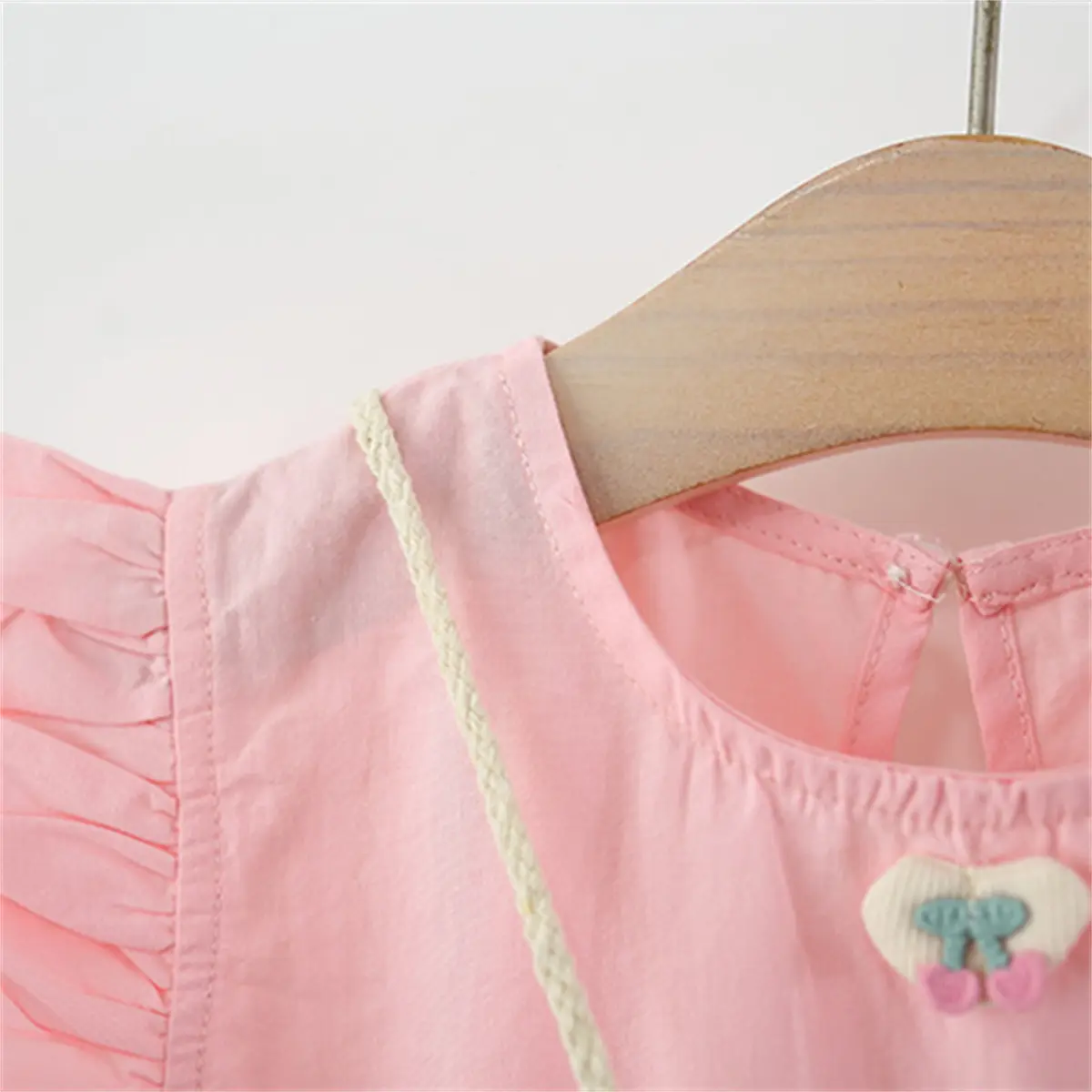 Baby Girl Dresses Summer New Sleeveless Ruffle Edge Baby Clothing Splicing Solid Color Lace Edge Girls Dress Send Bag