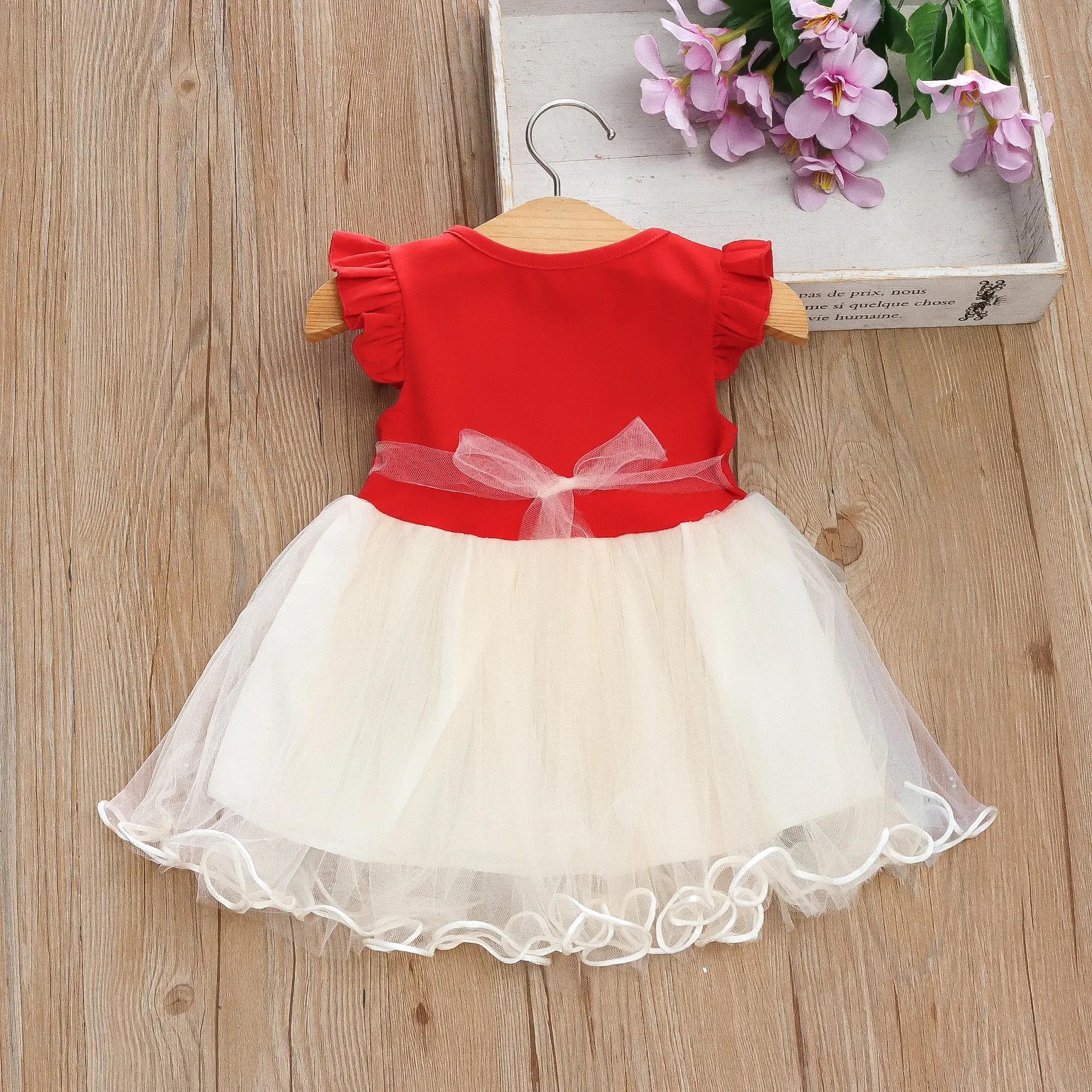 Girls' New Summer Little Flying Sleeve Cartoon Print Dress with Children's Patchwork Gradient Mesh Pengpeng Princess Dress
