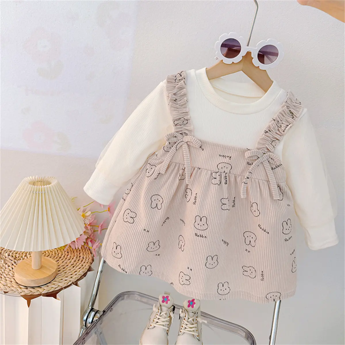 Casual Dresses For Girls Autumn New Long Sleeved Baby Dresses Cartoon Rabbit Print Sweet Bow Ruffle Clothes Girl