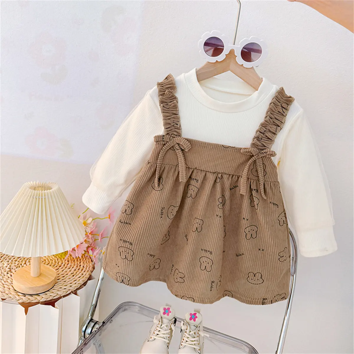 Casual Dresses For Girls Autumn New Long Sleeved Baby Dresses Cartoon Rabbit Print Sweet Bow Ruffle Clothes Girl