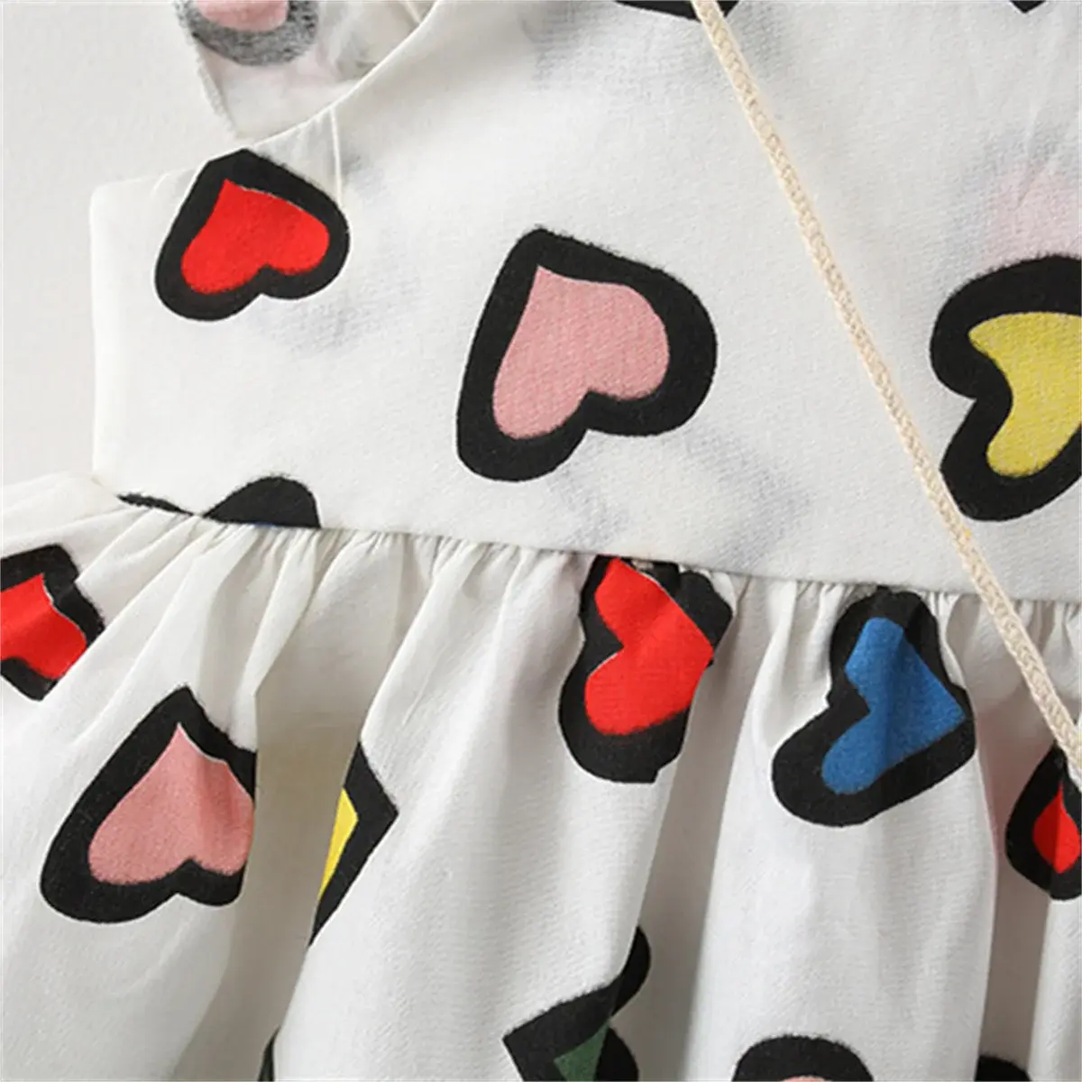 2 Pcs Summer Beach Girl Dress With Heart-Shaped Printed Fly Sleeves Cotton Dress And Dragonfly Pendant Decoration