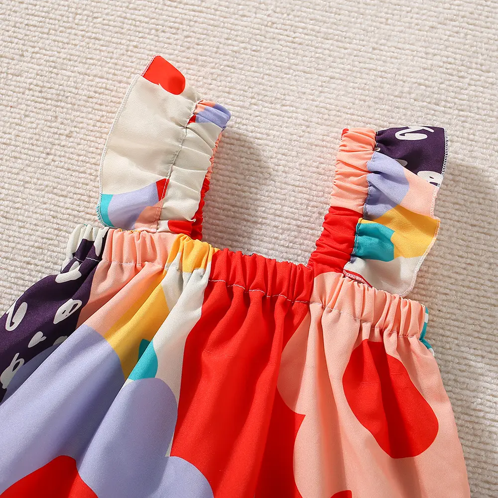 Summer 2/piece set of baby girl top and shorts set girl cartoon abstract printed small flying sleeve suspender top
